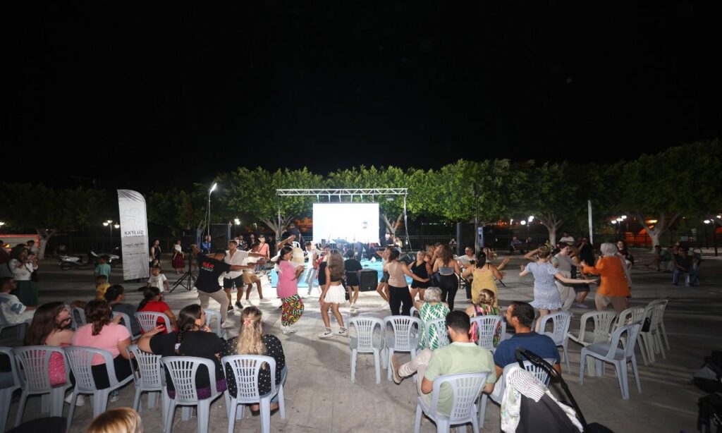 ABIDIN KAYA VE ORKESTRASI COSTURDU