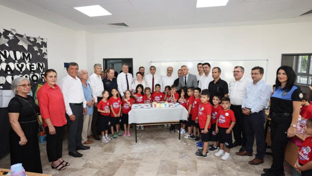 BASKAN TURGUT ‘EGITIM OGRETIM YILI HAYIRLI OLSUN