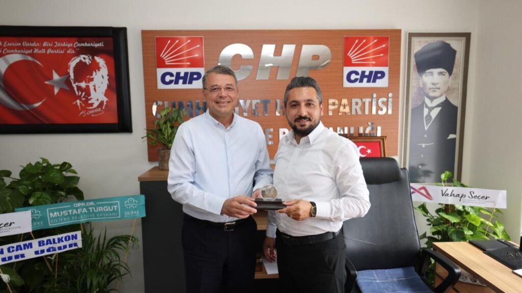 BASKAN TURGUTTAN HAYIRLI OLSUN ZIYARETI