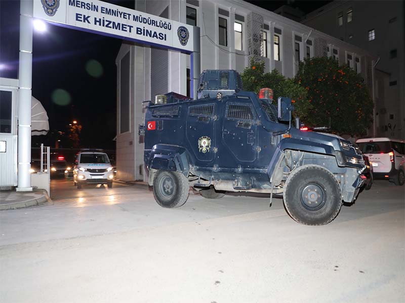 Mersinde Hirsizlik Sucundan Aranan 27 Sahis Yakalandi