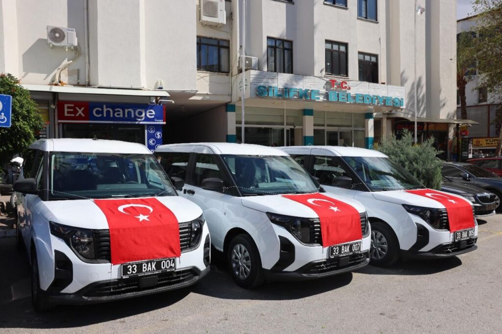 BASKAN TURGUT ‘ARAC FILOMUZU GUCLENDIRDIK