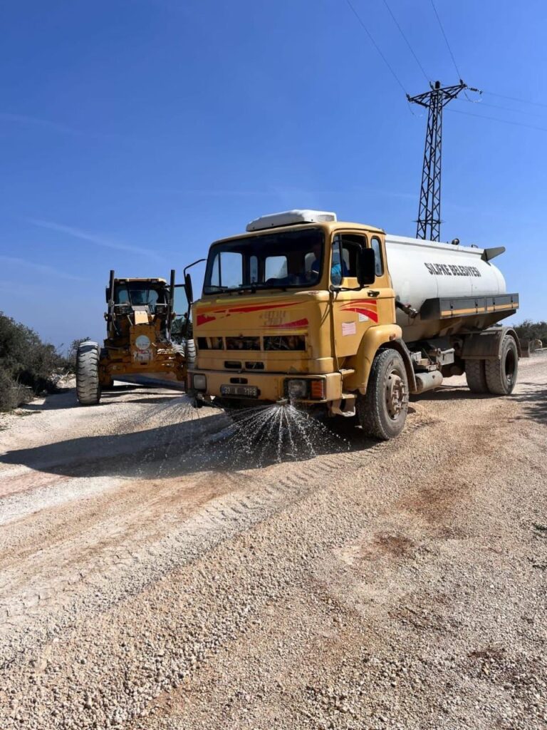 SILIFKE BELEDIYESI ATAKENT VE NARLIKUYUDA CALISIYOR