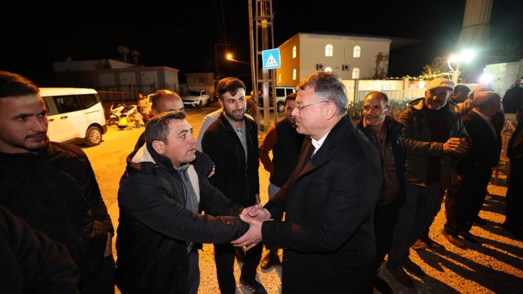 BASKAN TURGUT NARLIKUYU MAHALLESINI ZIYARET ETTI