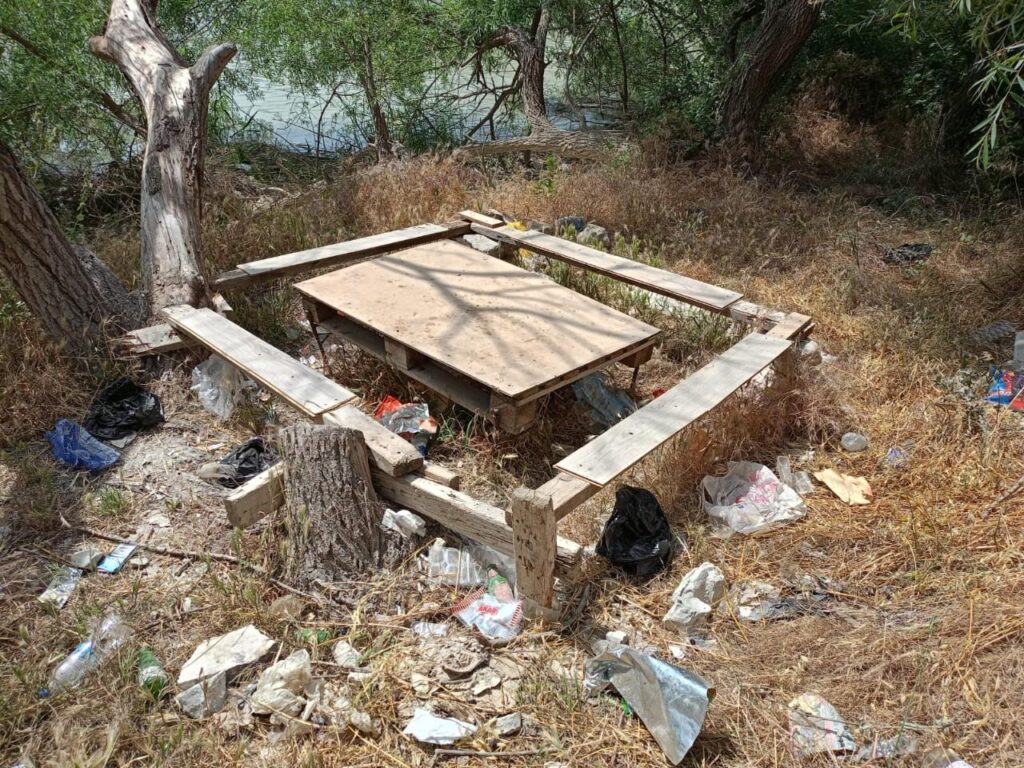 SILIFKE BELEDIYESI KOSE BUCAK TEMIZLIYOR