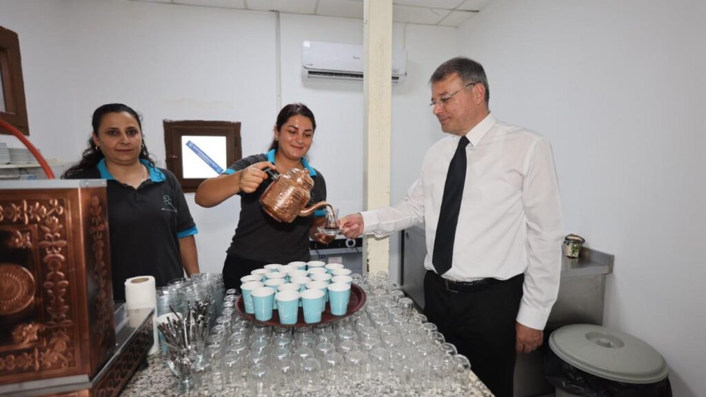 SILIFKE BELEDIYESINDEN EMEKLILERE YONELIK YENI HIZMET IKINCI EMEKLI KIRAATHANESI ACILDI