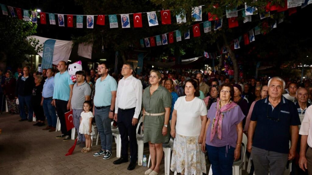 Silifke Belediyesinden Gokbelende Zafer Bayrami Coskusu