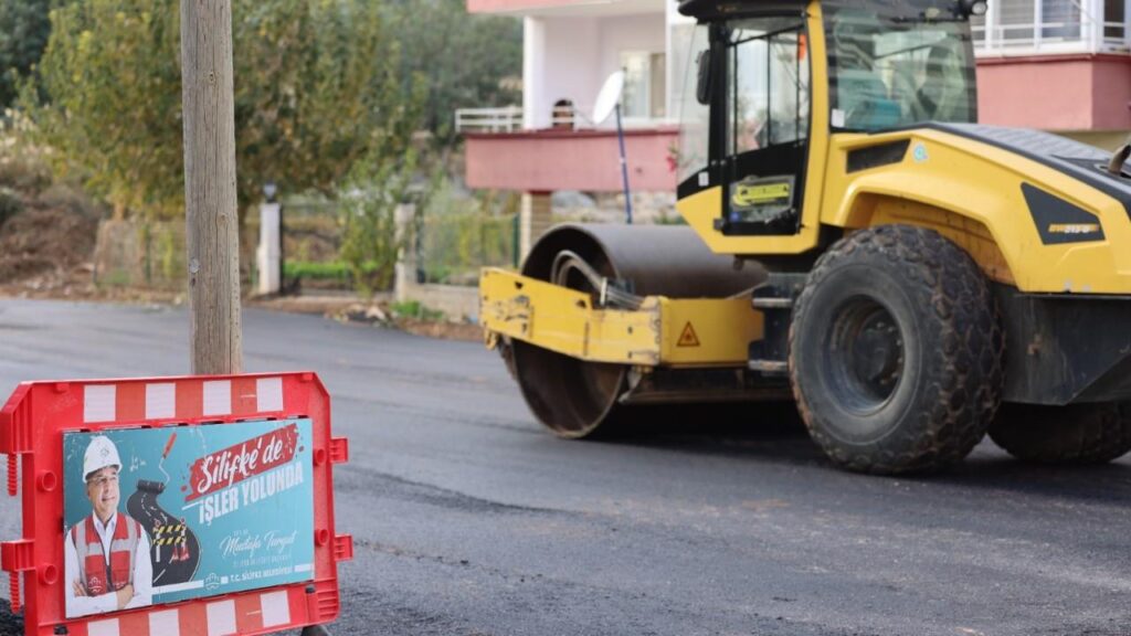 Silifke Belediyesi Atakent Mahallesinde Asfalt Calismasi Yapti